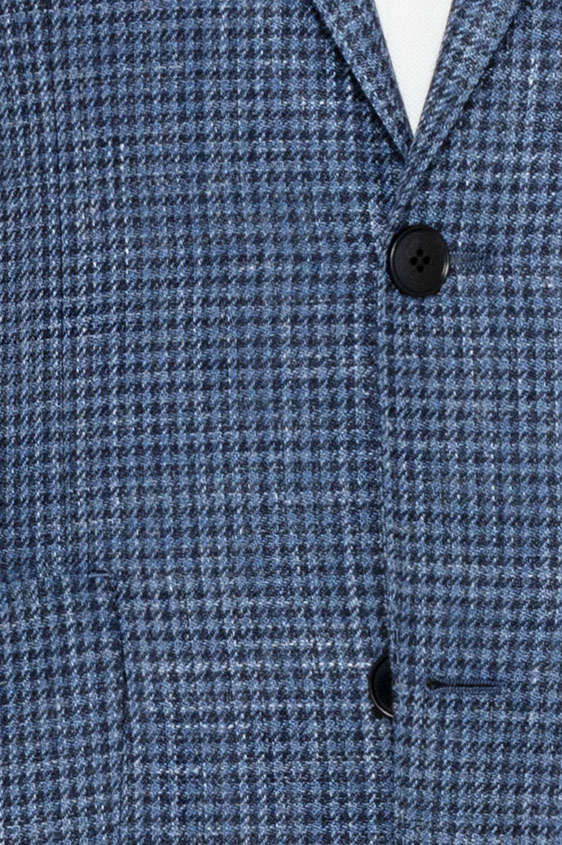 Темно-синий пиджак в гусиную лапку
