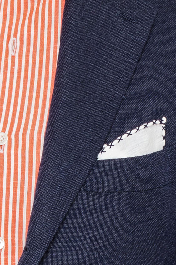 Темно-синий пиджак плетеной фактуры