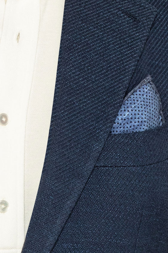 Темно-синий пиджак с белыми вкраплениями