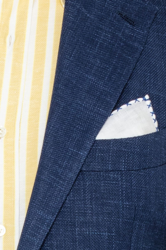 Темно-синий пиджак плетеной фактуры