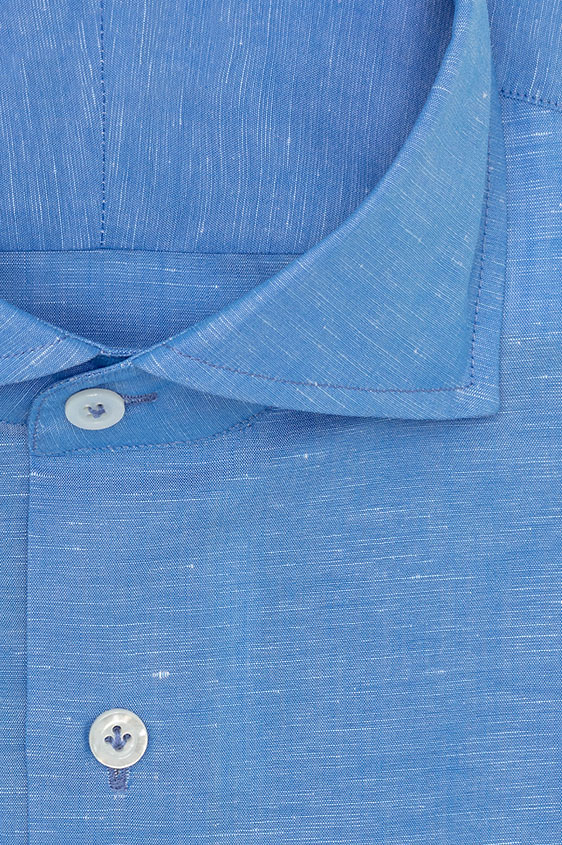 Ярко-синяя сорочка