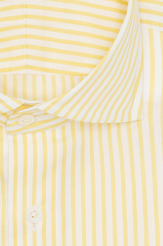 Желтая сорочка в полоску
