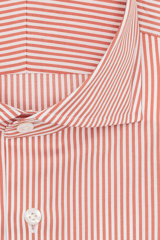 Коралловая сорочка в белую полоску