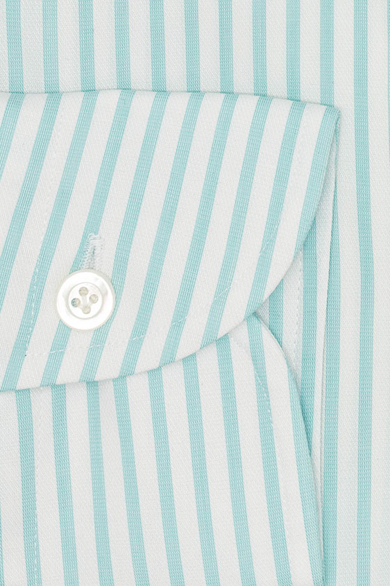 Светло-бирюзовая сорочка в полоску