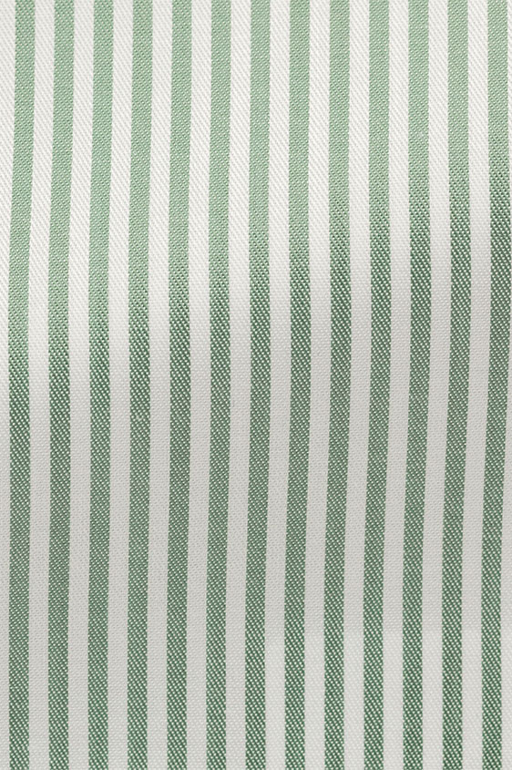 Зеленая сорочка в белую полоску