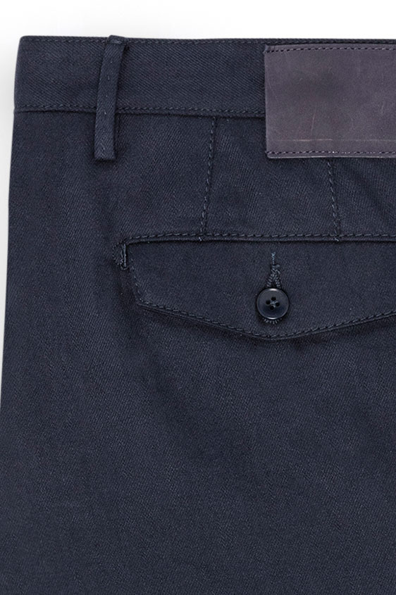 Брюки чинос темно-синего цвета