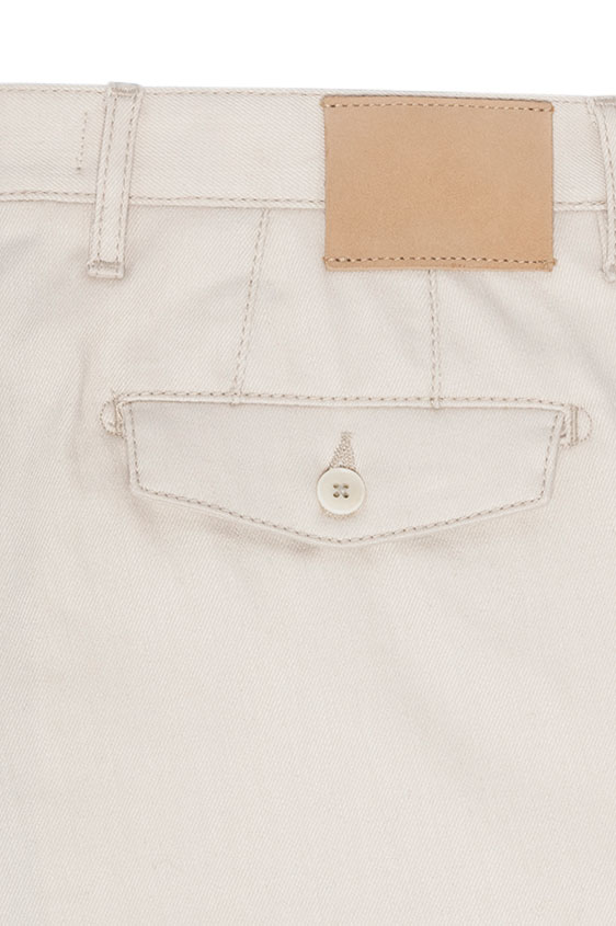 Брюки чинос светло-серого цвета