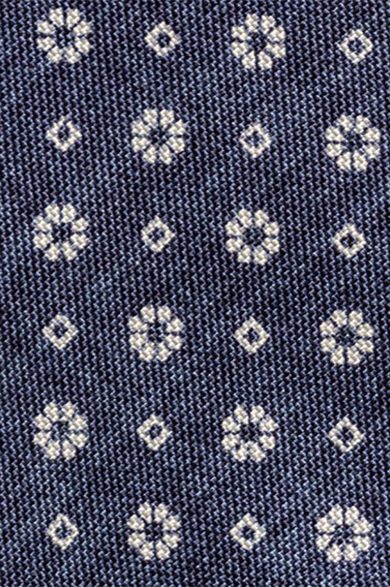 Синий галстук с цветочным принтом