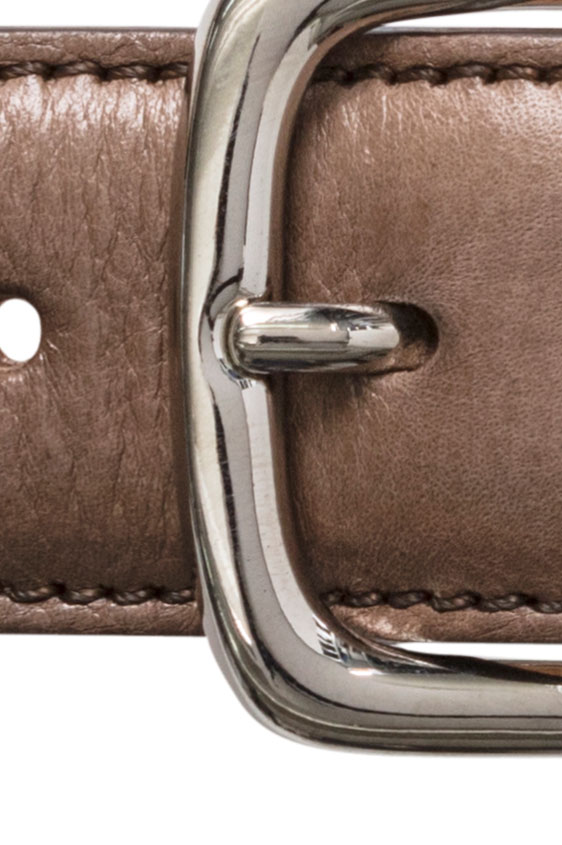 Светло-коричневый ремень из кожи