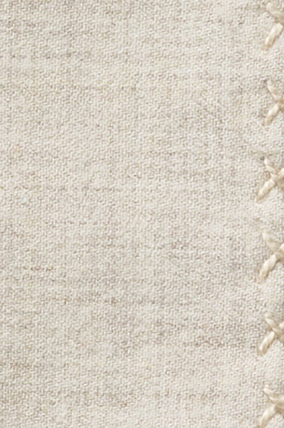 Бежевый нагрудный платок с бежевой окантовкой