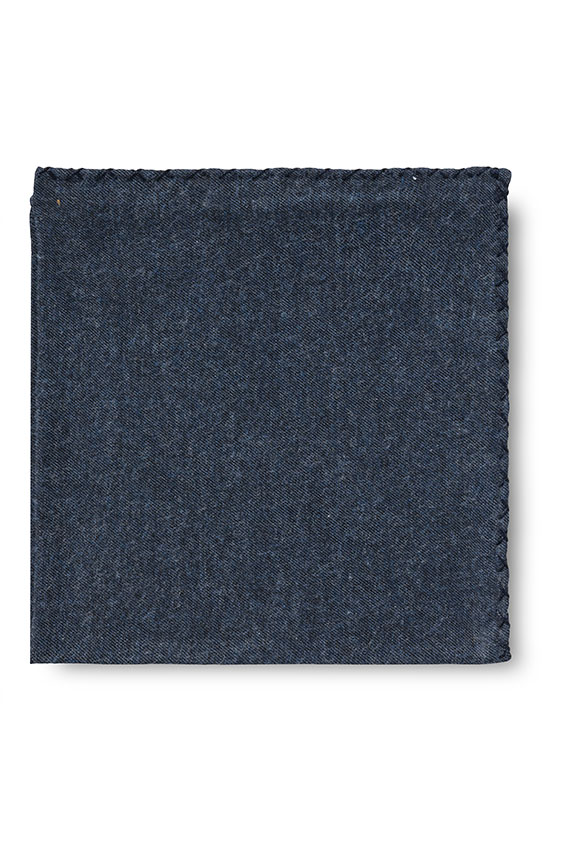 Синий нагрудный платок с чёрной окантовкой