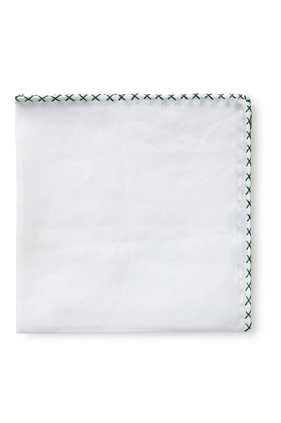 Белый нагрудный платок с зелёной окантовкой