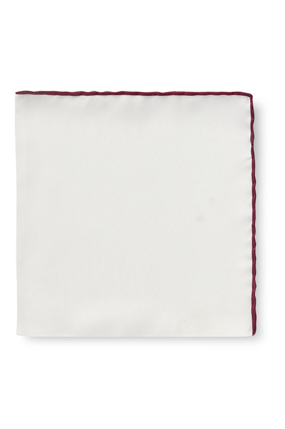 Белый нагрудный платок с бордовой окантовкой