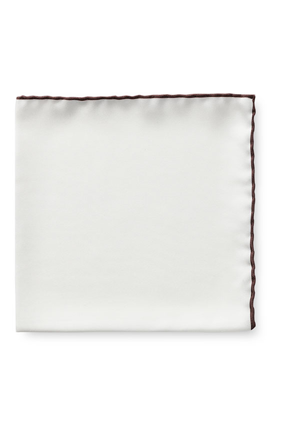 Белый нагрудный платок с коричневой окантовкой
