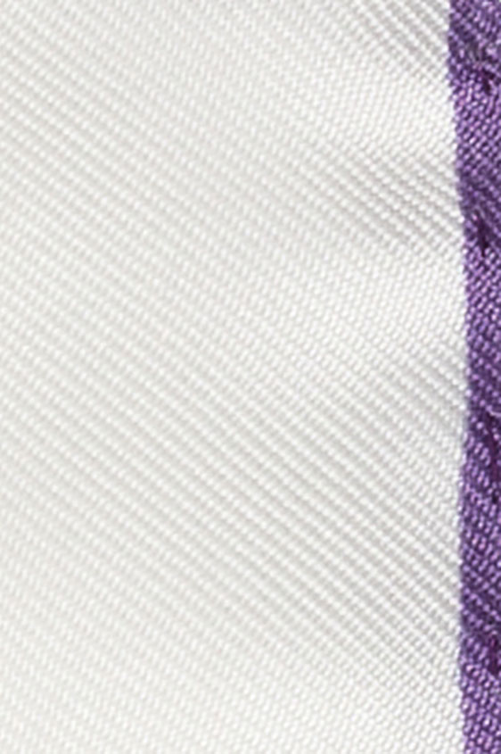 Белый нагрудный платок с фиолетовой окантовкой