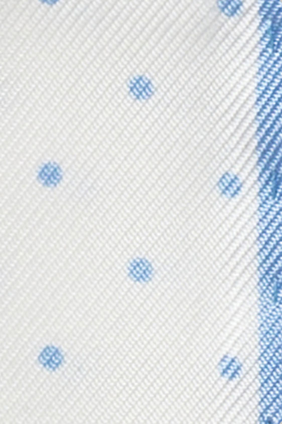 Белый нагрудный платок в мелкий горошек