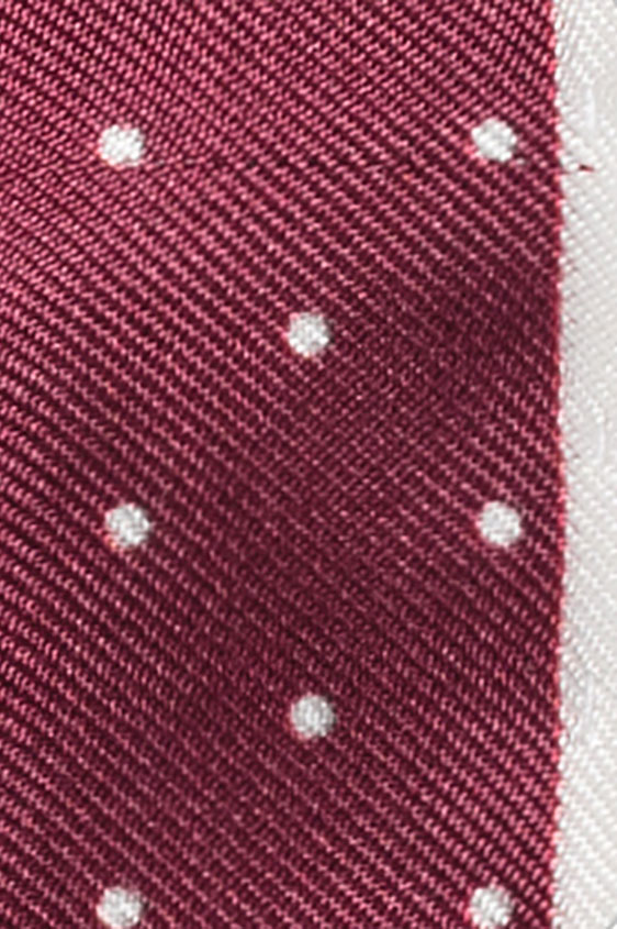 Темно-красный нагрудный платок в мелкий горошек