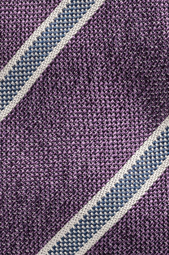 Фиолетовый галстук в полоску