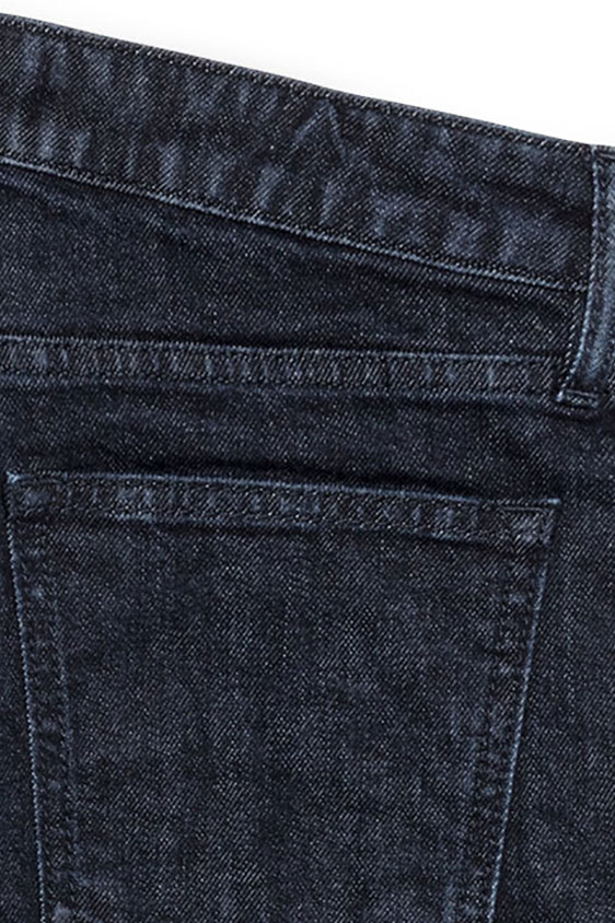 Джинсы серо-синего цвета из стираного денима