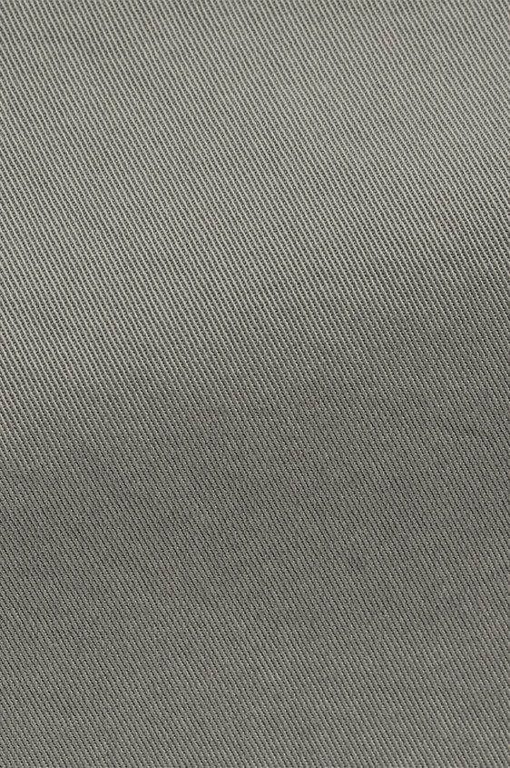 Брюки чинос серого цвета