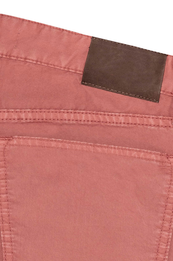 Брюки чинос розового цвета