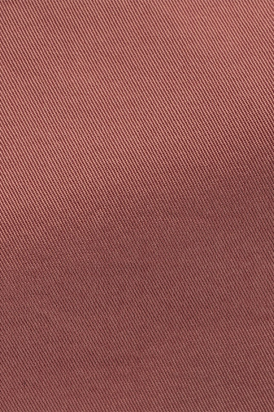 Брюки чинос розового цвета