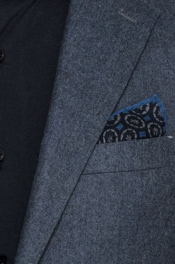 Темно-синий фланелевый костюм из шерсти