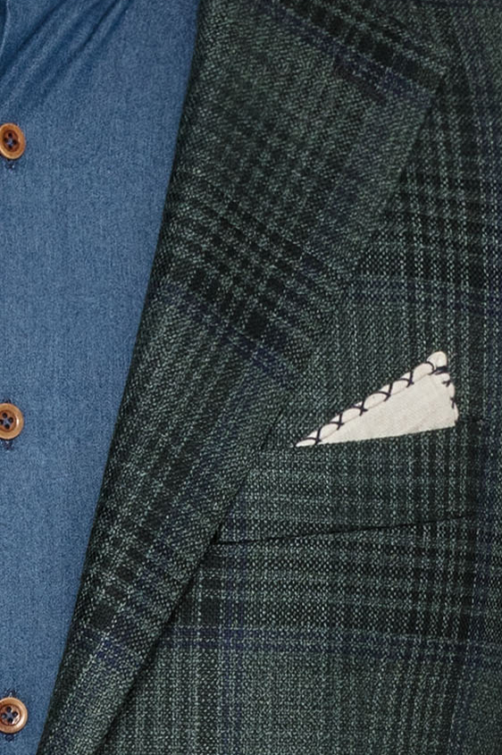 Зелёный пиджак в крупную голубую клетку