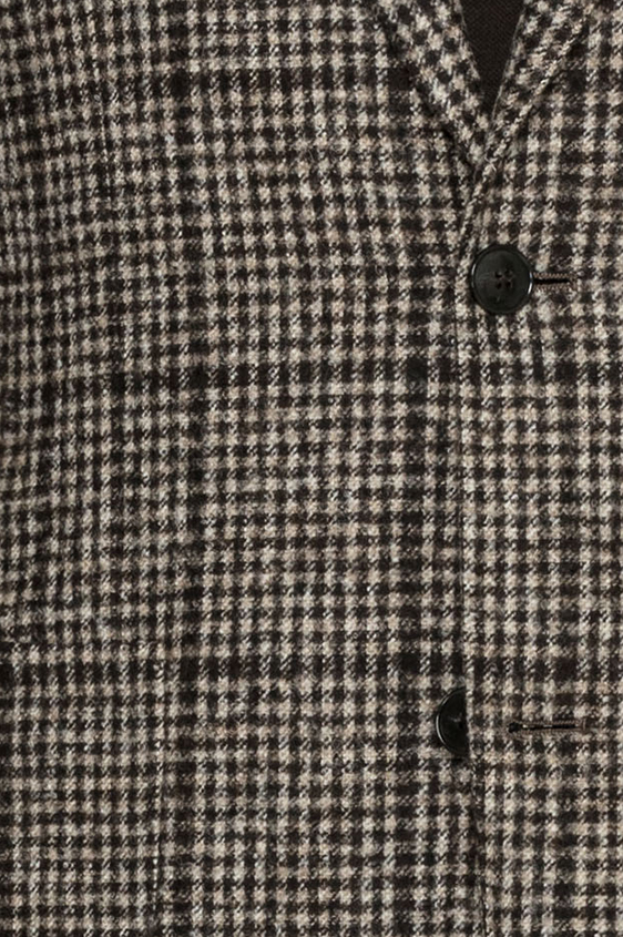 Коричневый пиджак в крупную клетку