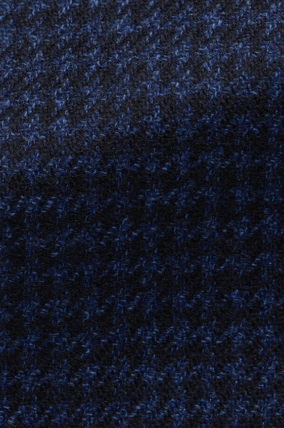 Синий пиджак в гусиную лапку