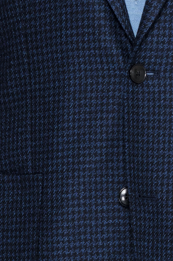 Синий пиджак в гусиную лапку