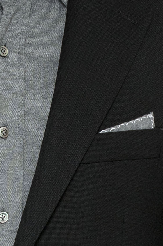 Чёрный пиджак с эфектом “стрейтч”