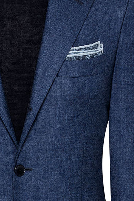 Синий костюм из шерсти