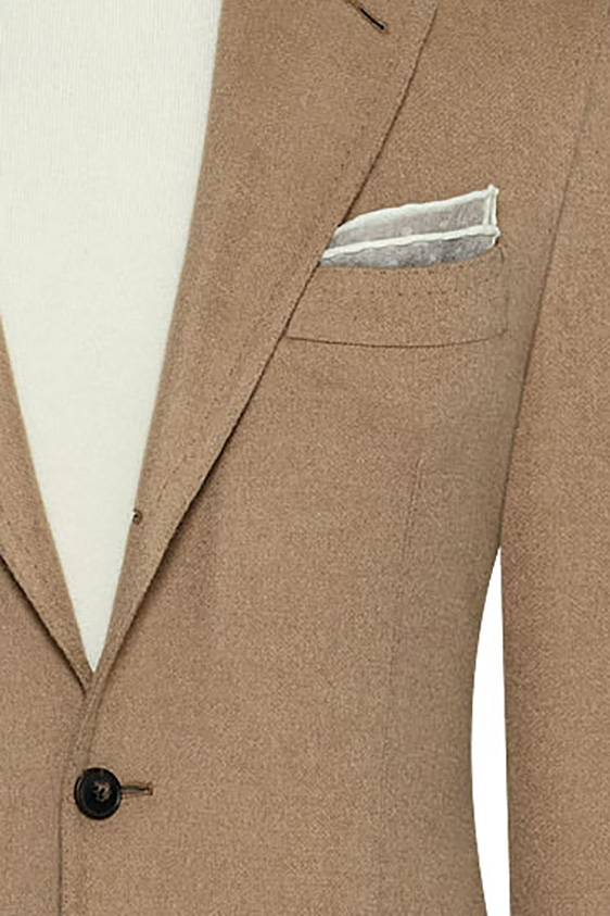 Коричневый пиджак из верблюжьей шерсти